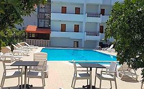Elijah Hotel